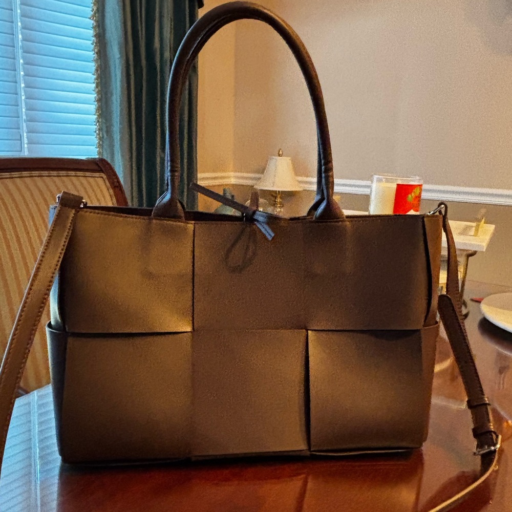 Woven Brown Tote or Shoulder Bag